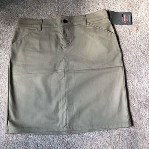 Dickies khaki skirt size 8